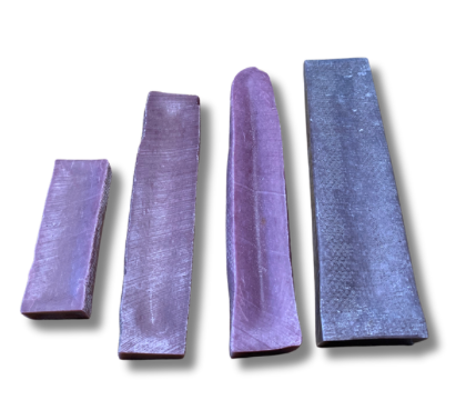 BLUEBERRY CHEESE BAR: Medium.